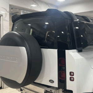 Slim Rear Spoiler for Land Rover Defender – Sporty Upgrade